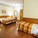 Hotel Zoello Je Suis 3*