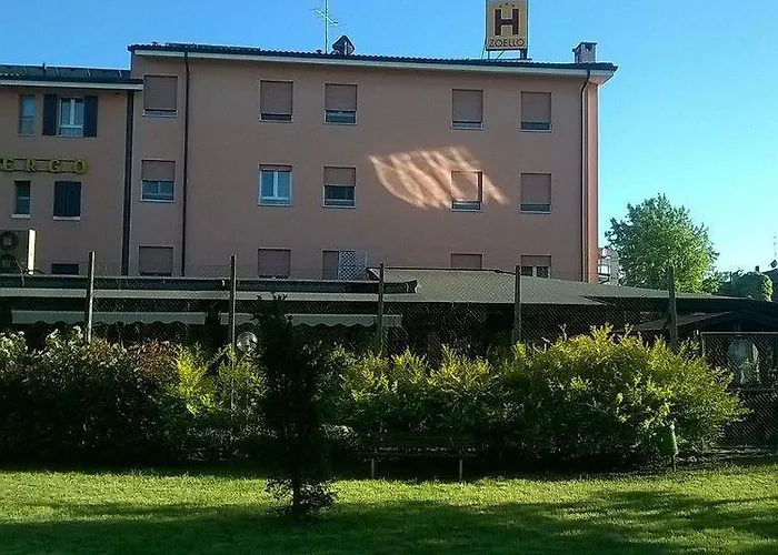 Zoello Je Suis Hotel 3*