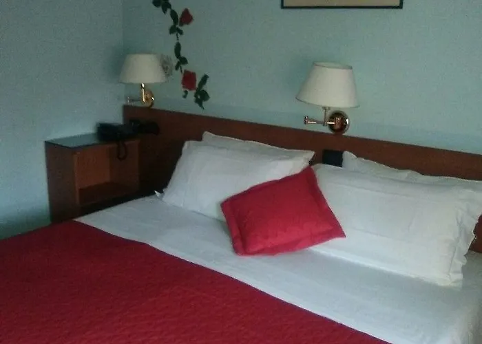 Zoello Je Suis Castelvetro di Modena