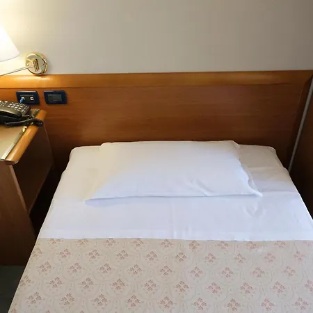 Hotel Zoello Je Suis Castelvetro di Modena