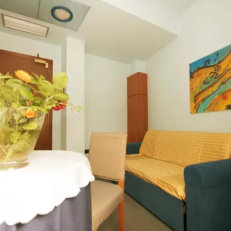 阿尔伯格佐罗耶苏酒店