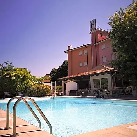 Zoello Je Suis Hotel Castelvetro di Modena
