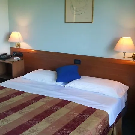 Hotel Zoello Je Suis Castelvetro di Modena