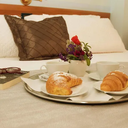 阿尔伯格佐罗耶苏酒店 卡泰维托莫顿