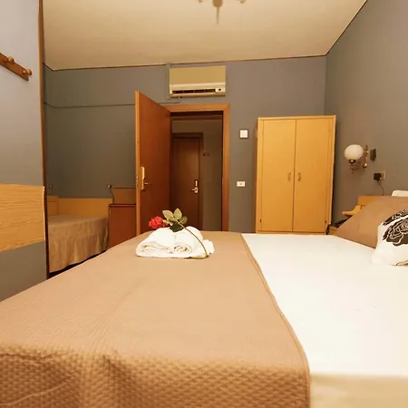 Zoello Je Suis Hotell