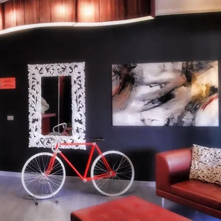 Zoello Je Suis Hotell 3*