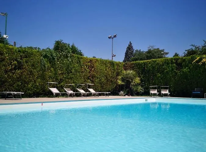 Zoello Je Suis Hotel