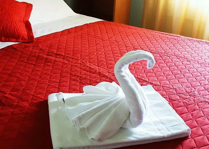 Zoello Je Suis 3* קסטלווטרו די מודנה